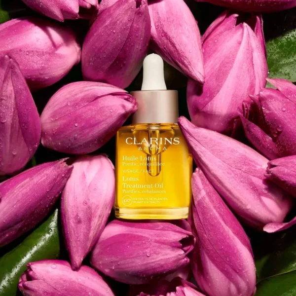 Gezichtsverzorging>Clarins Aromaphytocare Lotus Treatment Oil - Vette Tot Gecombineerde Huid