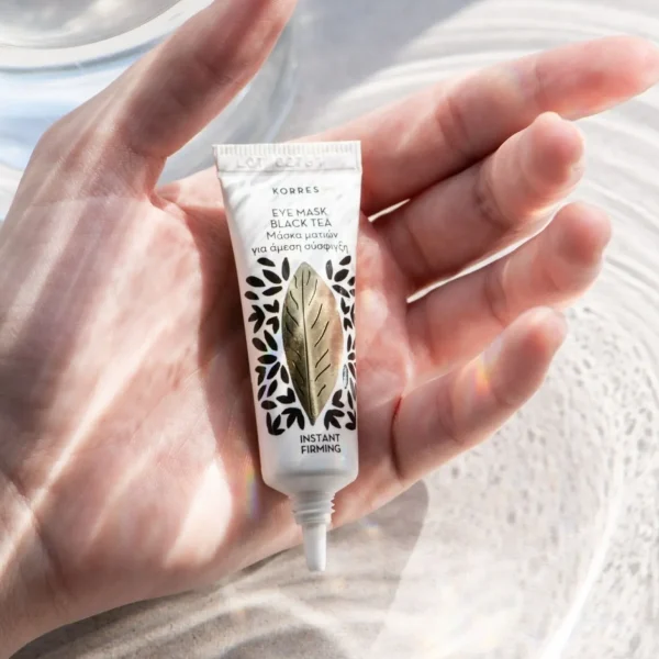 Oogverzorgingssets>KORRES Black Tea Firming Oogmasker