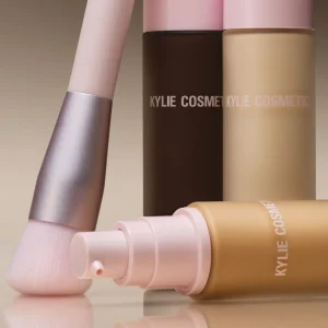 Foundationpenselen>KYLIE COSMETICS Foundationpenseel