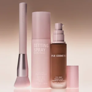 Foundationpenselen>KYLIE COSMETICS Foundationpenseel