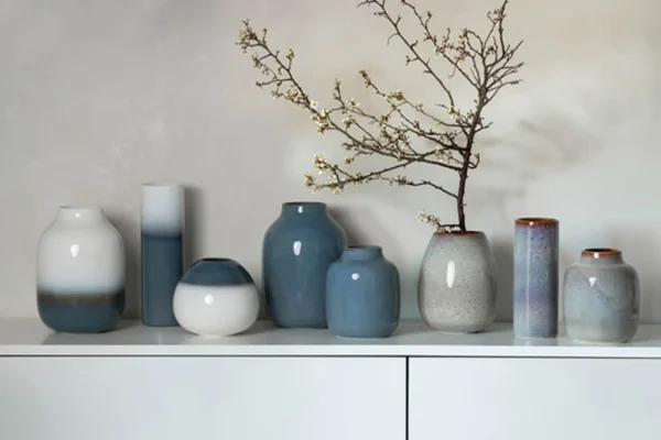 Vazen>like. by Villeroy & Boch Leuk Vinden. Van Villeroy & Boch Vaas Nek Bleu Uni Groot Lave Home