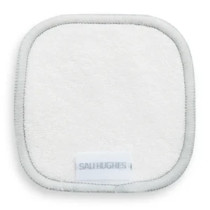 Gezichtsreinigingstools>Revolution Skincare Sali Hughes Make-Up Verwijderaarpads