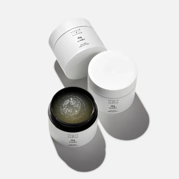 Voetscrub>Pestle & Mortar Stamper En Vijzel Nimbu Body Scrub