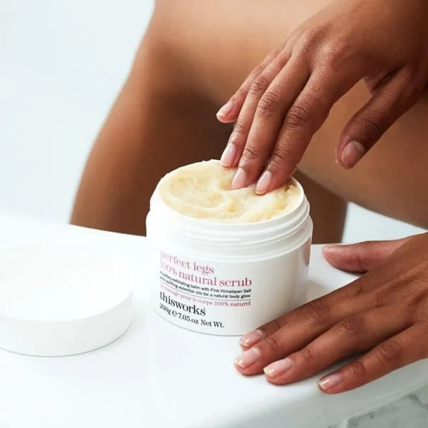 Lichaamsscrub En -Peeling>This Works Perfect Legs 100% Natural Scrub